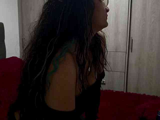KristellCasalla webcam