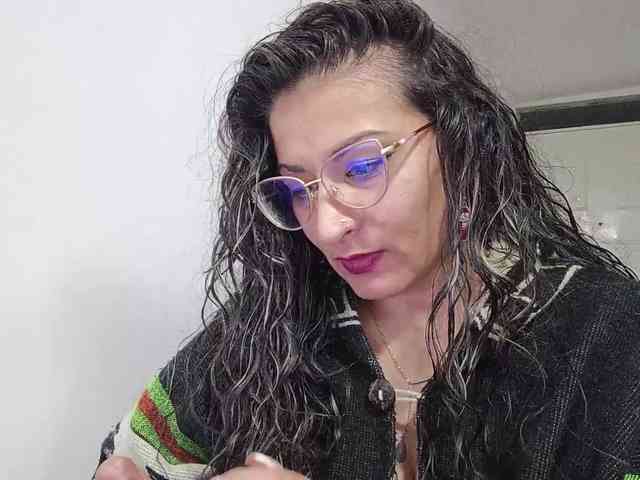 KristellCasalla webcam