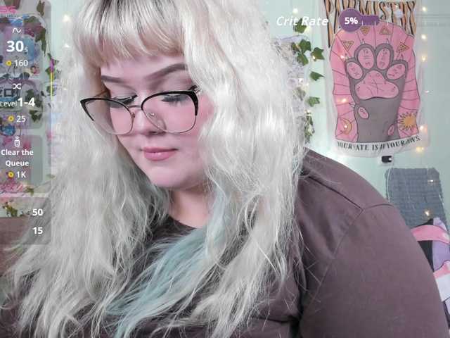 -CandyM1lky-'s BongaCams show and profile