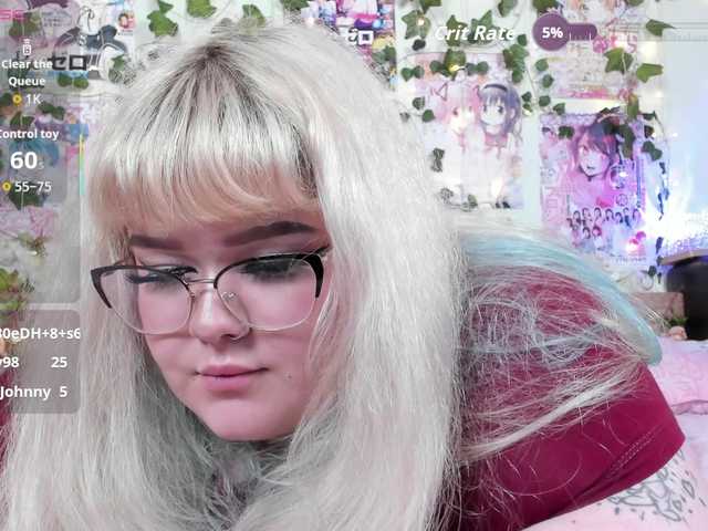 -CandyM1lky-'s BongaCams show and profile