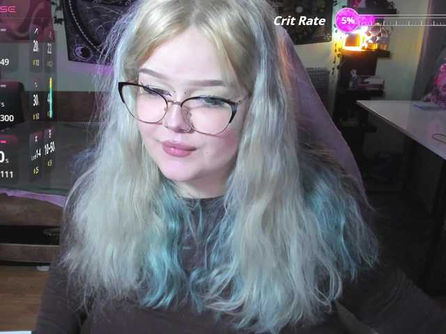 -CandyM1lky-'s BongaCams show and profile