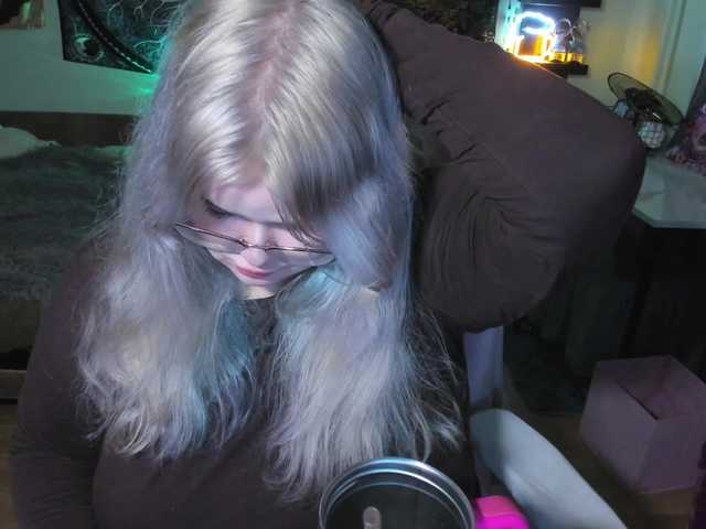 -CandyM1lky- live cam