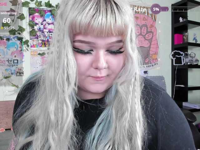 -CandyM1lky- live cam profile