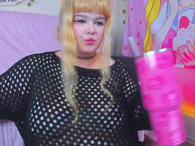 -CandyM1lky- webcam