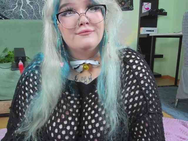 -CandyM1lky- webcam