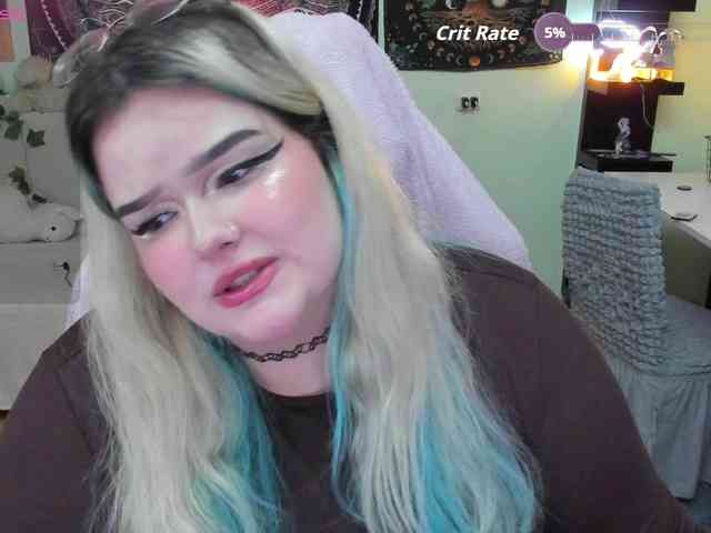 -CandyM1lky- -CandyM1lky-