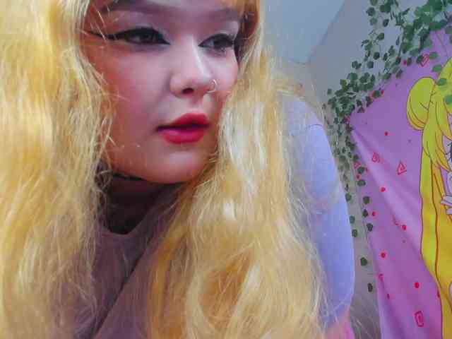 -CandyM1lky- webcam