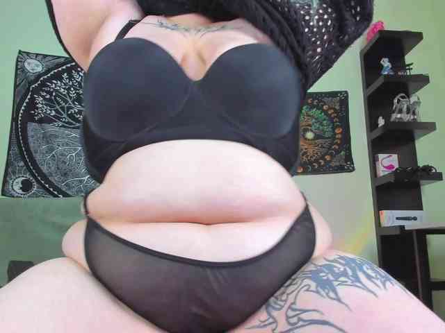 -CandyM1lky- webcam