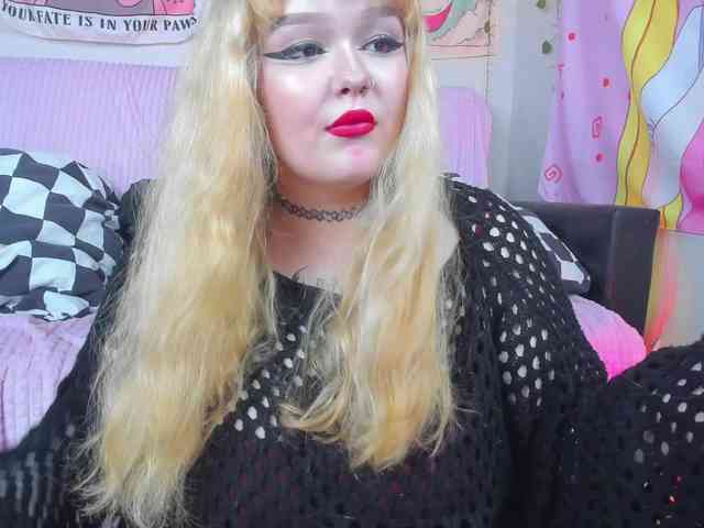 -CandyM1lky- webcam