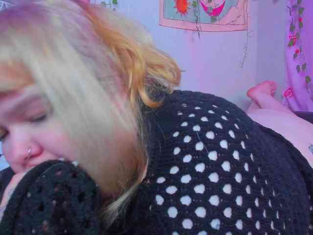live sex chat -CandyM1lky-