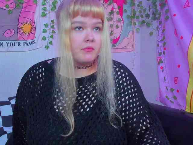 -CandyM1lky- webcam