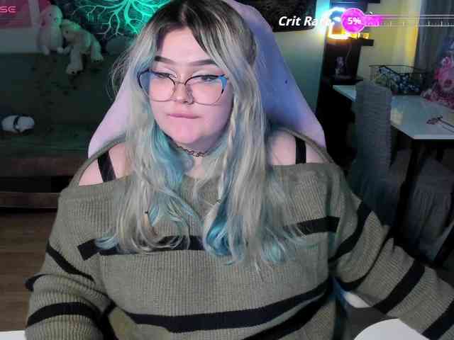 -CandyM1lky- -CandyM1lky-