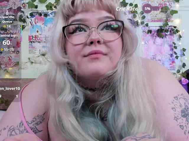 -CandyM1lky- Live Webcam on BongaCams