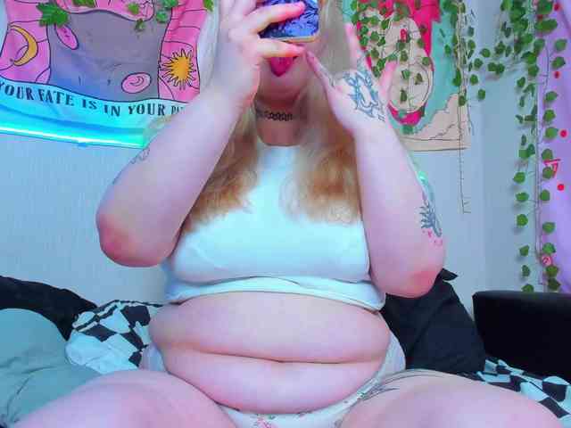 free webcam show -CandyM1lky-