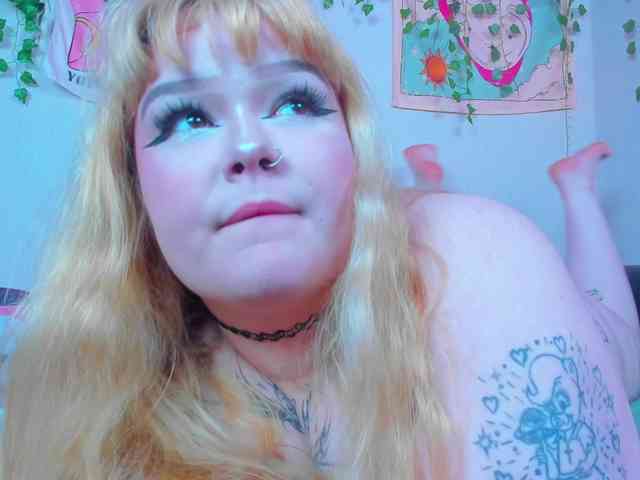 cam sex -CandyM1lky-