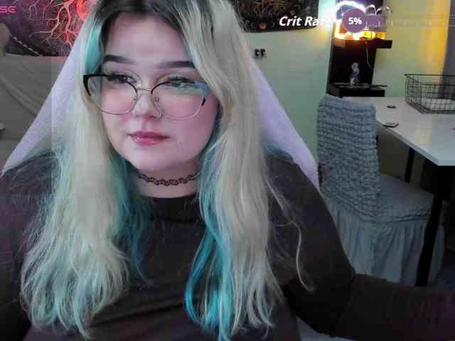 -CandyM1lky- -CandyM1lky-