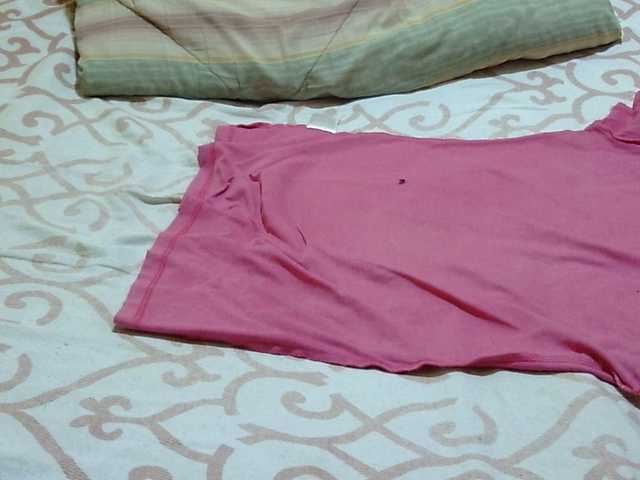 Sexyvilliet's BongaCams show and profile