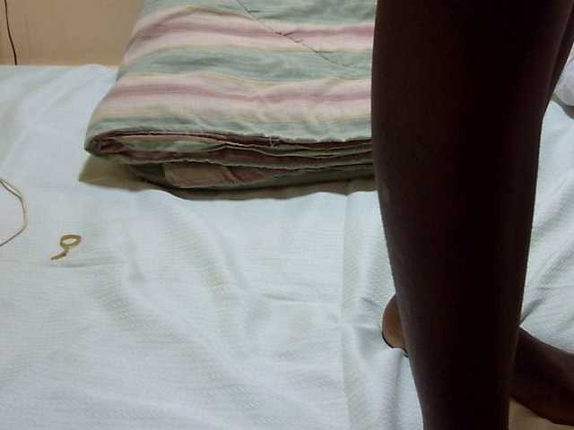 Sexyvilliet's BongaCams show and profile