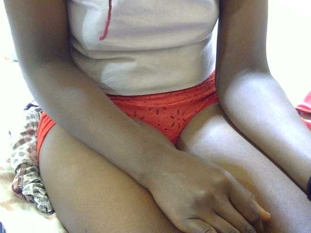 Sexyvilliet's BongaCams show and profile