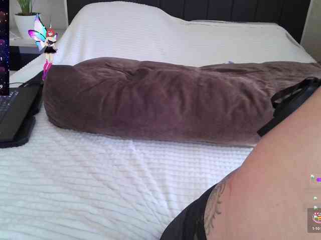 Adel0299 webcam