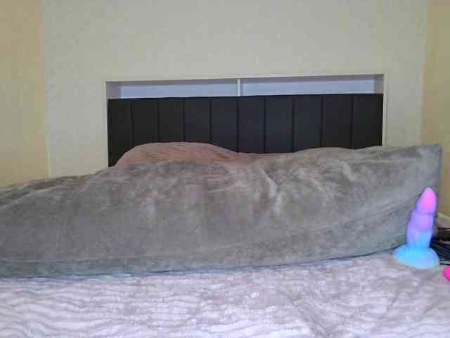 Adel0299 webcam