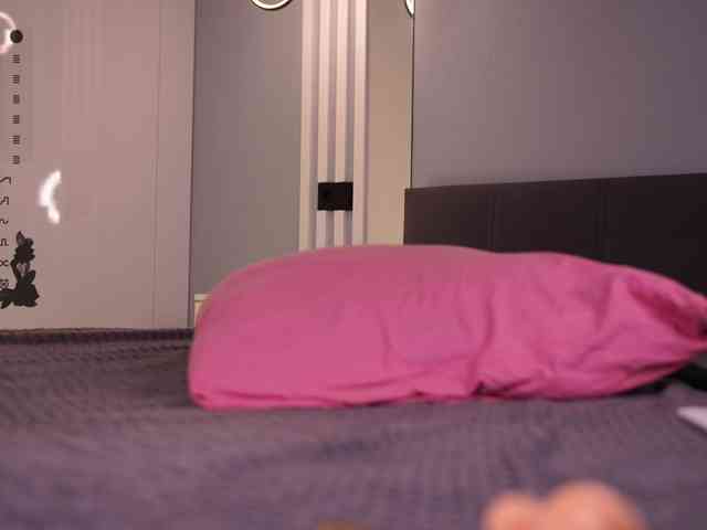 AnetaFoster webcam