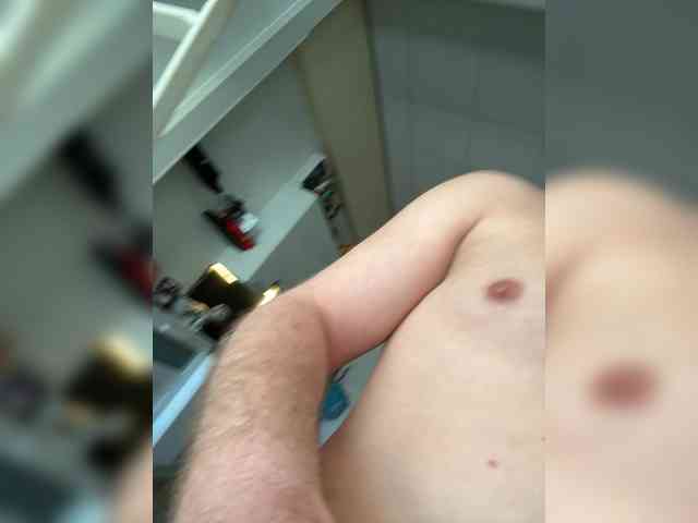 MrParty Live Webcam on BongaCams