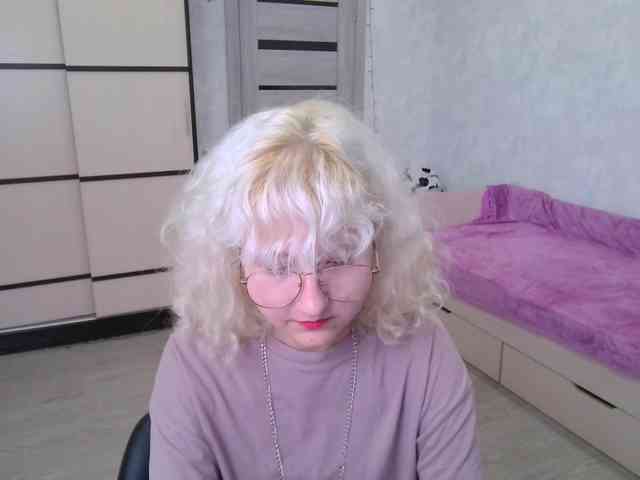 ElizabethWooler webcam