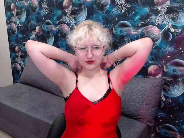 ElizabethWooler webcam