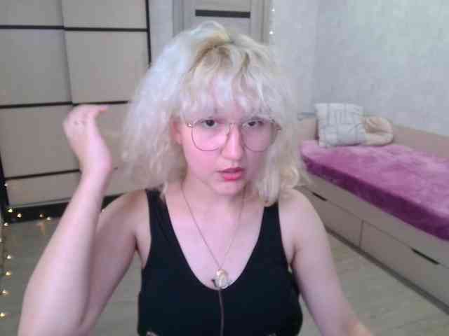 ElizabethWooler webcam