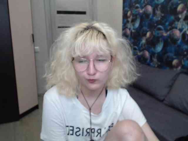 ElizabethWooler webcam