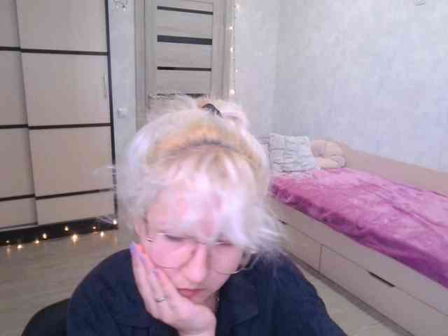 ElizabethWooler webcam