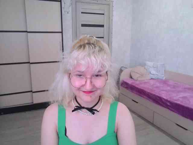 ElizabethWooler webcam