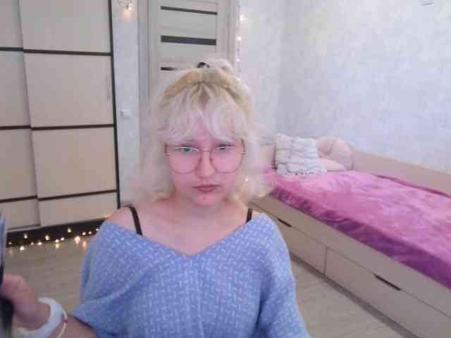ElizabethWooler webcam