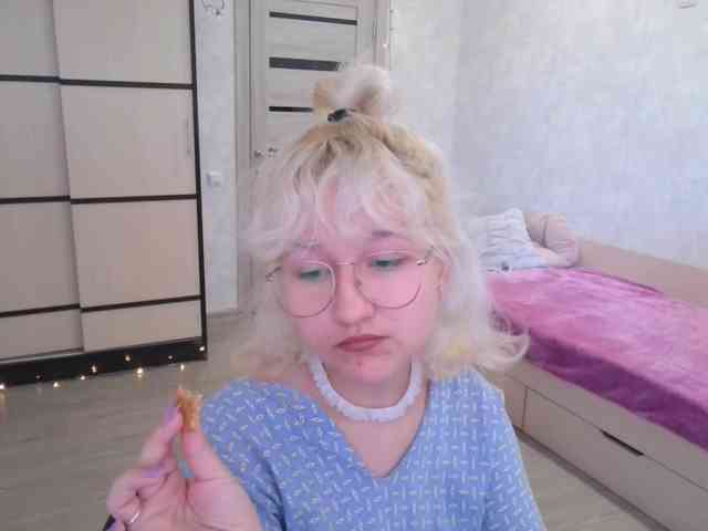 ElizabethWooler webcam