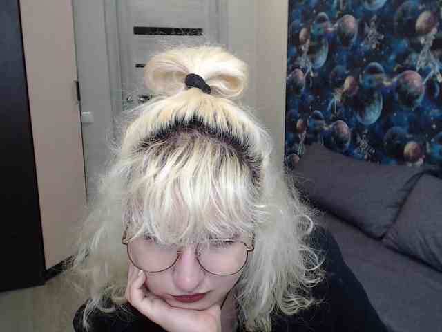 ElizabethWooler webcam