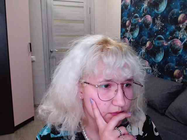 ElizabethWooler webcam