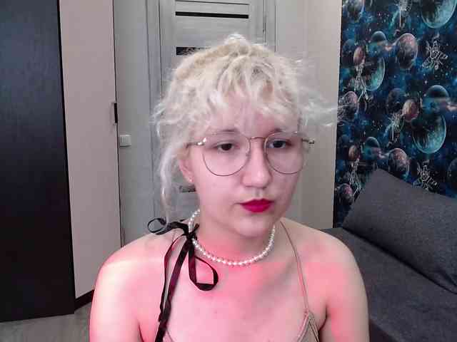 ElizabethWooler webcam
