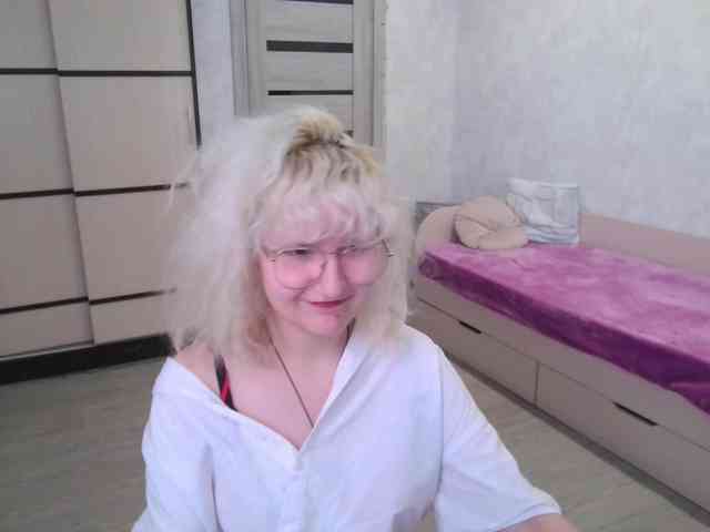 ElizabethWooler webcam