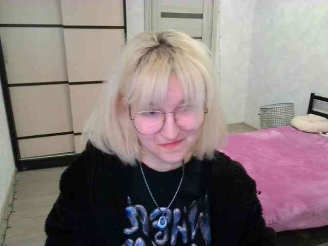 ElizabethWooler Live Webcam on BongaCams ElizabethWooler Live Webcam on BongaCams