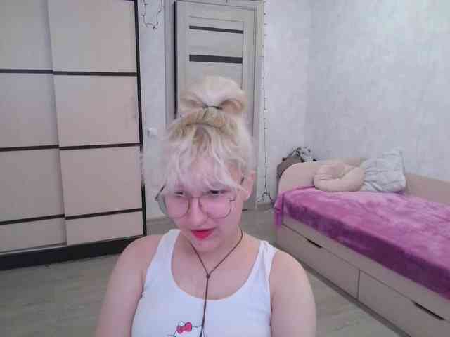 ElizabethWooler webcam