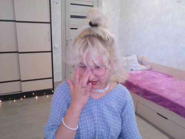 ElizabethWooler webcam