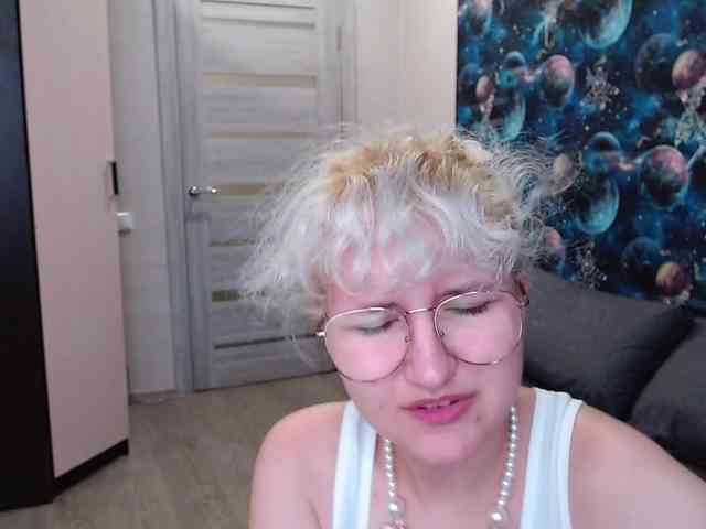 ElizabethWooler webcam