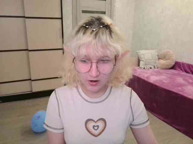 ElizabethWooler webcam