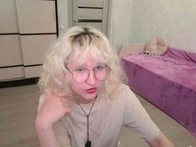 ElizabethWooler webcam