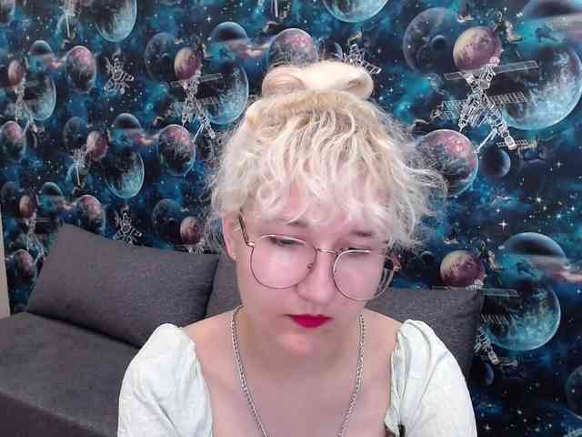 ElizabethWooler webcam
