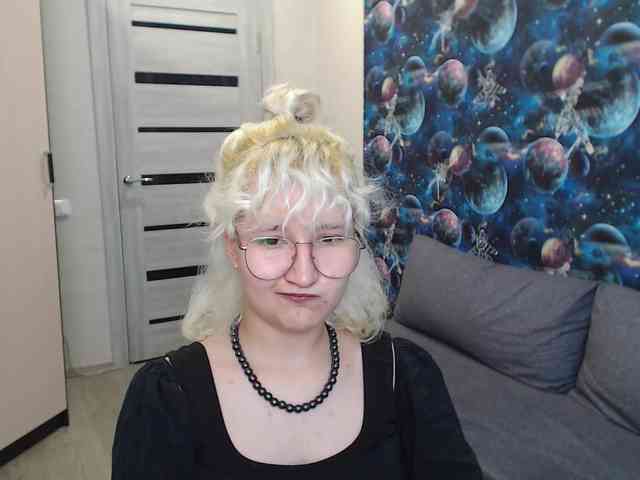 ElizabethWooler webcam