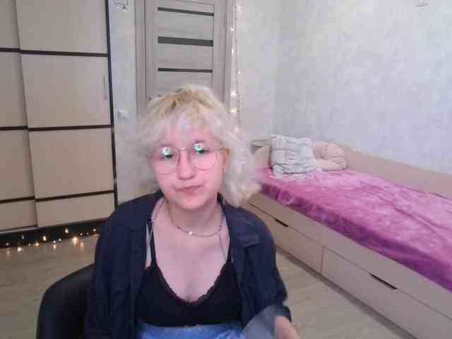 ElizabethWooler webcam