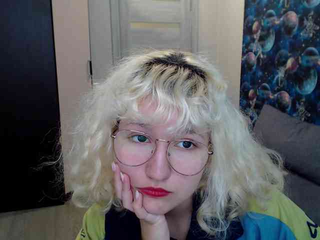 ElizabethWooler webcam