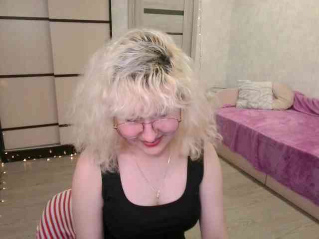 ElizabethWooler webcam